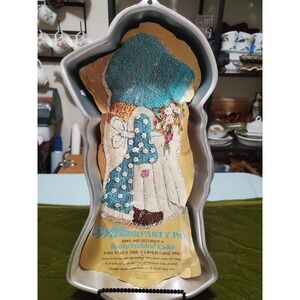 Wilton Holly Hobbie Cake Pan Vintage Party Pan Girl Shape